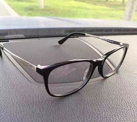 RB光學鏡架與墨鏡現貨 非深圳原產，高品質吸盤工藝解析